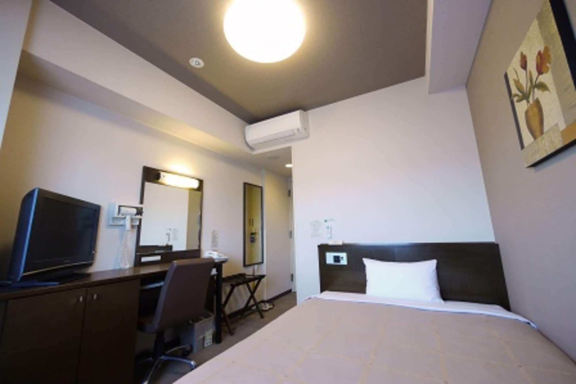 Hotel Route-Inn Higashimuroran Ekimae Exterior photo